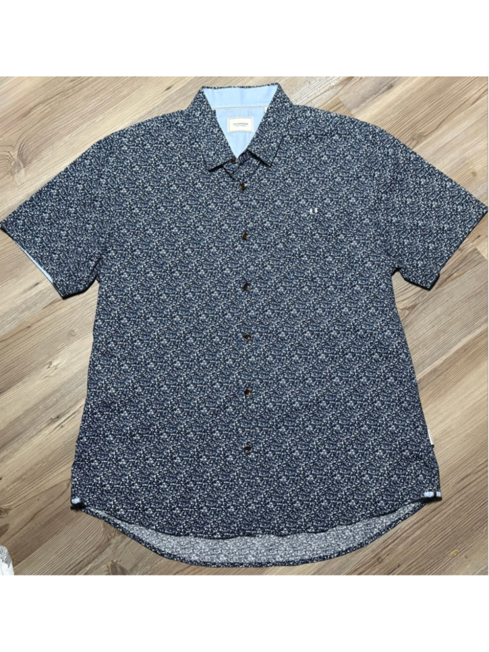 Men's 7 Diamonds Casual Button Down Shirt Size M Quite Night
